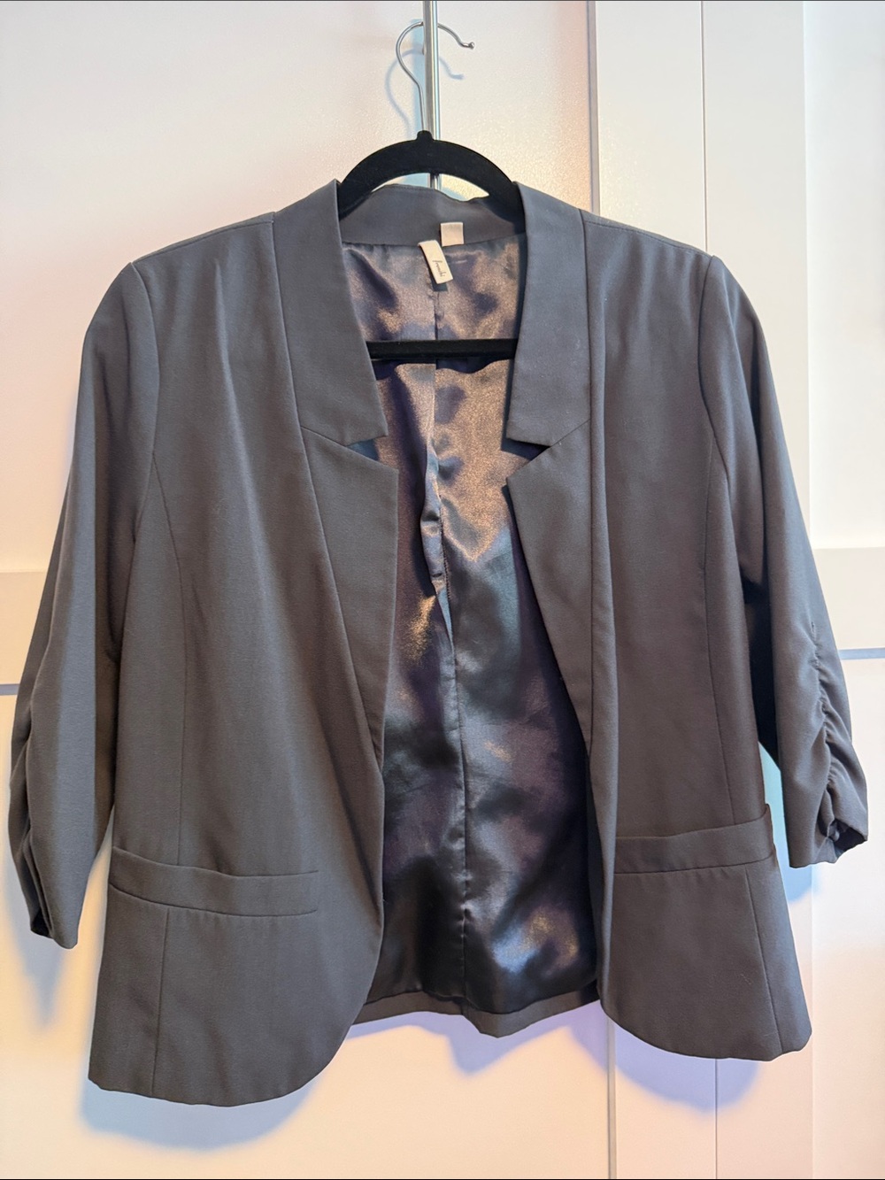 Frenchi Gray Open-Front Blazer with Three-Quarter Sleeves